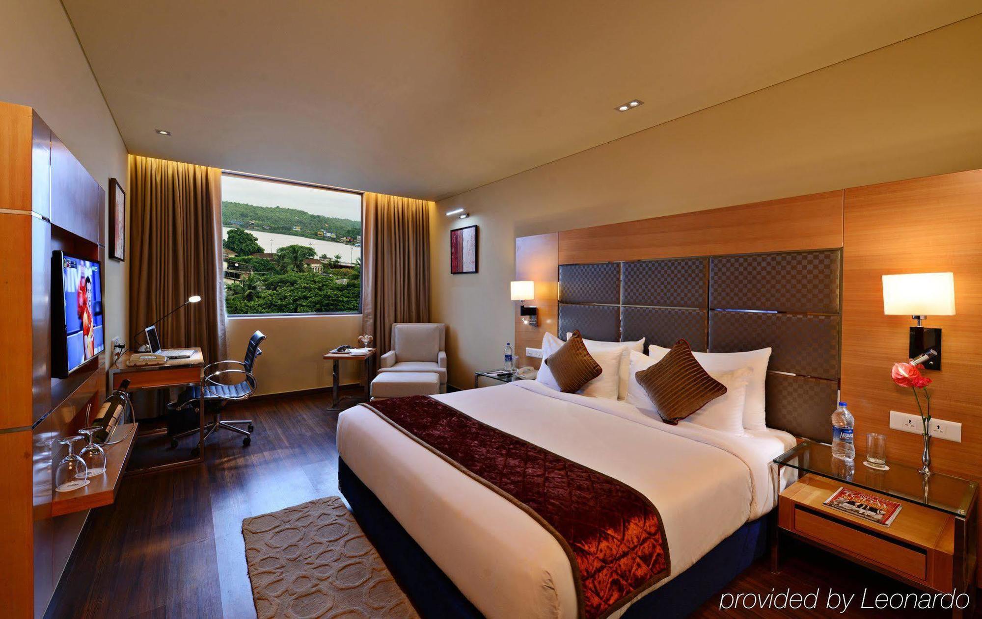 होटल Country Panjim Goa 4*